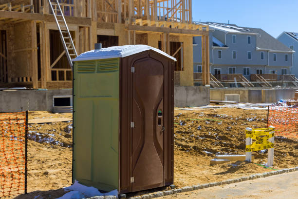 Portable Toilet Options We Offer in Lloyd Harbor, NY